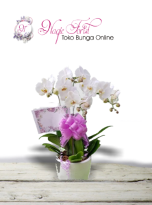 rangkaian-bunga-anggrek-meja